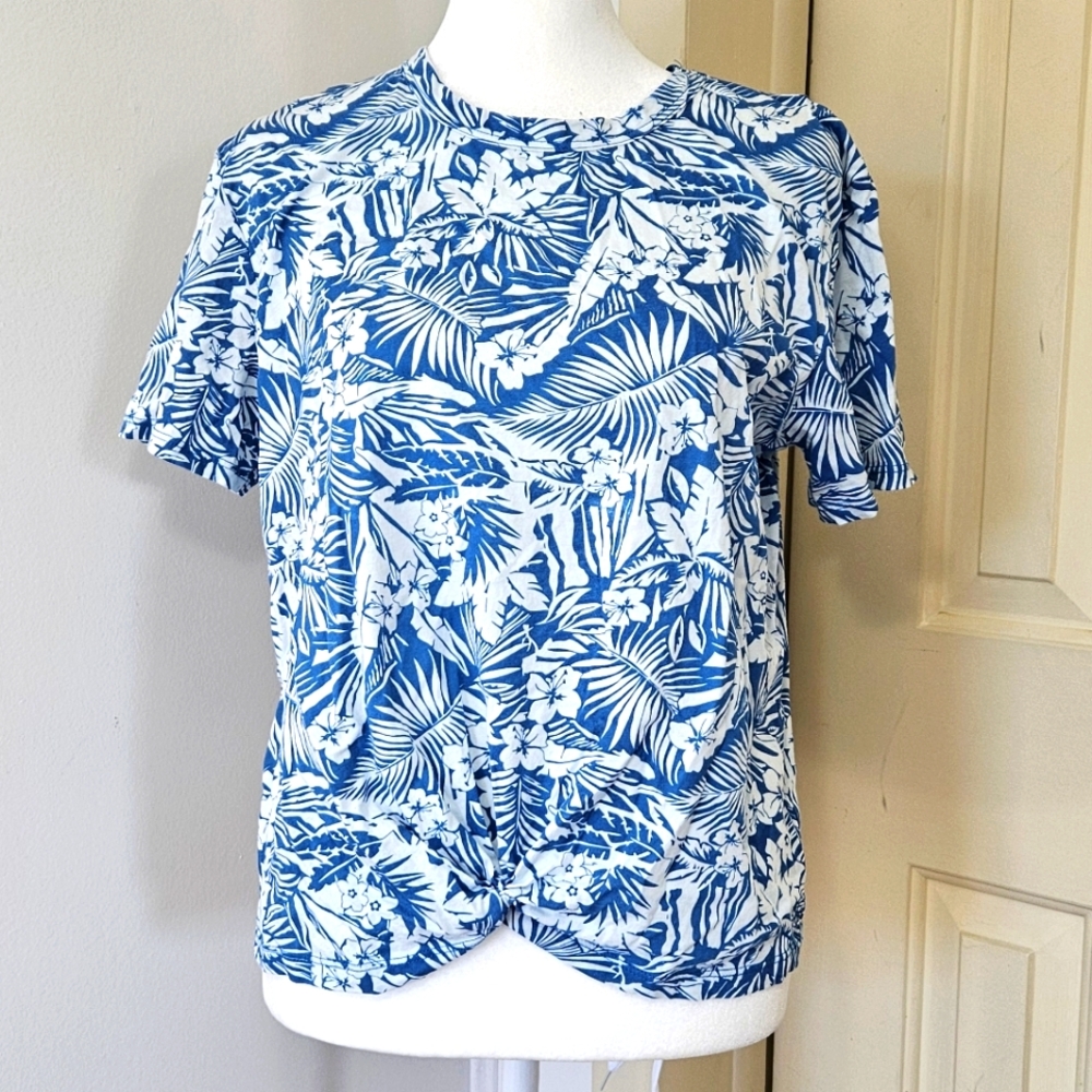 Ivory Ella 100% Organic Cotton Hawaiian Print Short Sleeve Tee Small